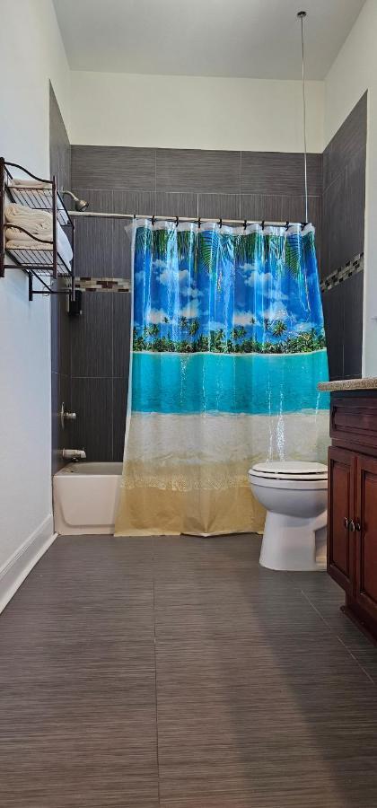 Private Beach -- Away From The Crowds - Ocean Views -Short Drive To Moody Gardens, Schlitter Bahn, Pleasure Pier Galveston Buitenkant foto