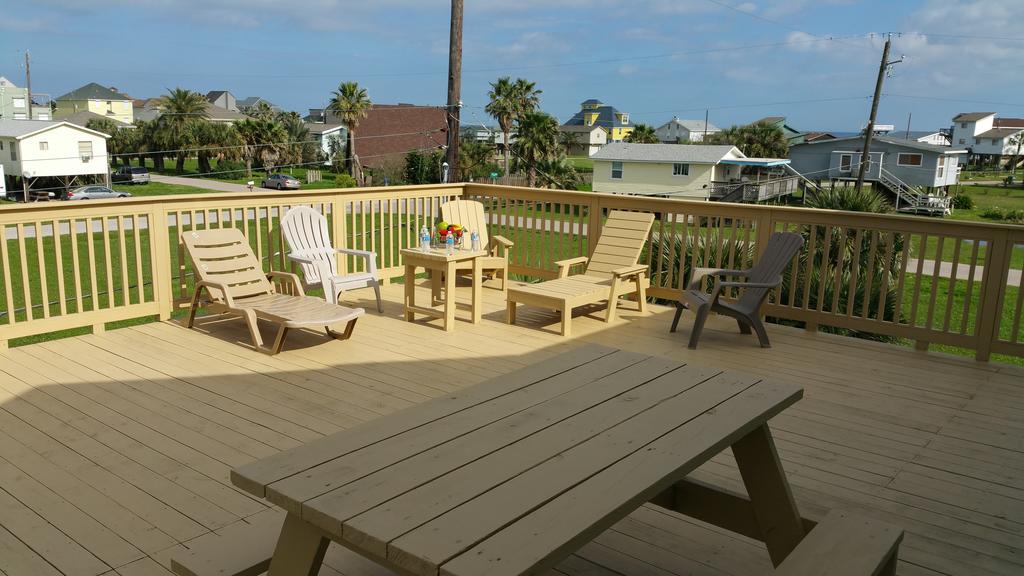 Private Beach -- Away From The Crowds - Ocean Views -Short Drive To Moody Gardens, Schlitter Bahn, Pleasure Pier Galveston Buitenkant foto